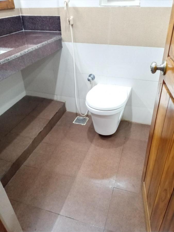 Hotel Chembiyan Pudukkottai Eksteriør billede